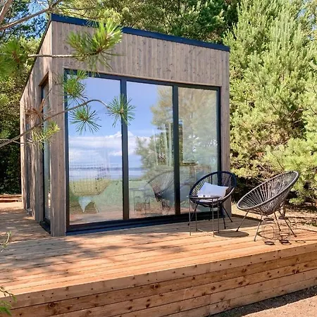 Kousi Beach Cabin *