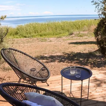 بيت للعطل Kousi Beach Cabin *